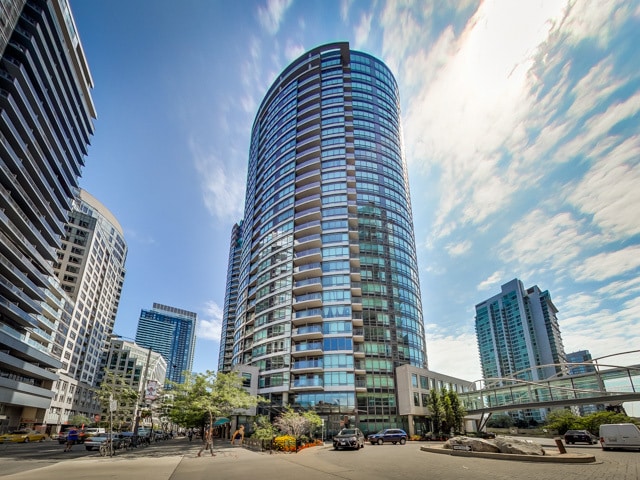 property at 373-2373 Front St W