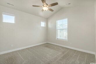 3695 W 1850 N in Lehi, UT - Building Photo - Building Photo
