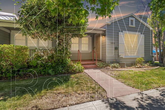 property at 1400 N Yosemite St