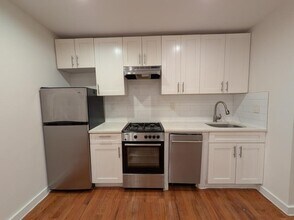 416 W 23 St in New York, NY - Building Photo - Building Photo