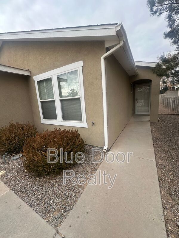 3741 Rancher Loop NE in Rio Rancho, NM - Building Photo - Building Photo