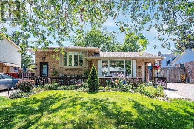 property at 15 Lafayette Dr