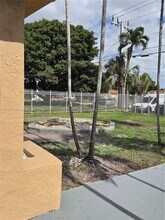 340 SW 78th Ave in Miami, FL - Building Photo - Building Photo