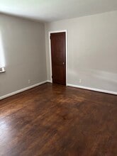 101 Kyles Ln, Unit #2 in Covington, KY - Building Photo - Building Photo