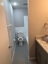 9009 Gaylord Dr - 12