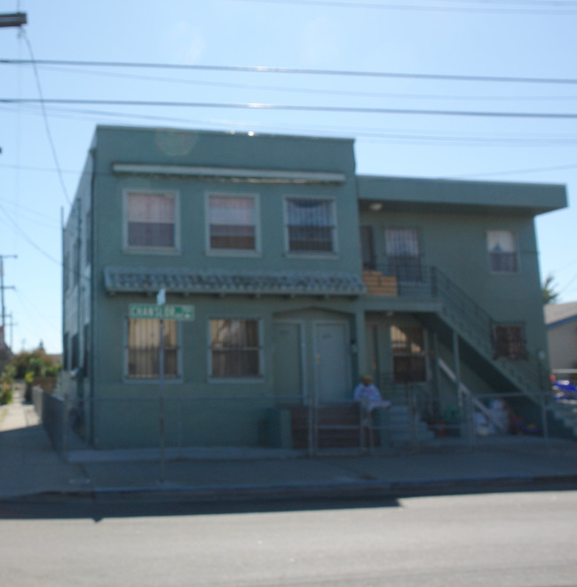 630 Chanslor Ave in Richmond, CA - Building Photo - Building Photo