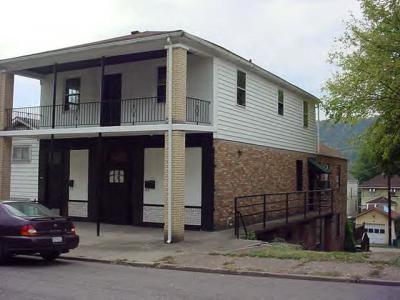 2525-2527 Warwood Ave in Wheeling, WV - Building Photo