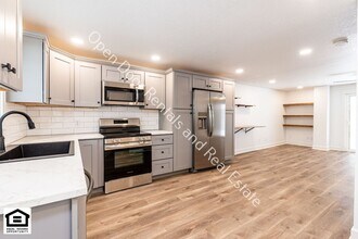 15110 Tally Ho Dr in Huntertown, IN - Building Photo - Building Photo