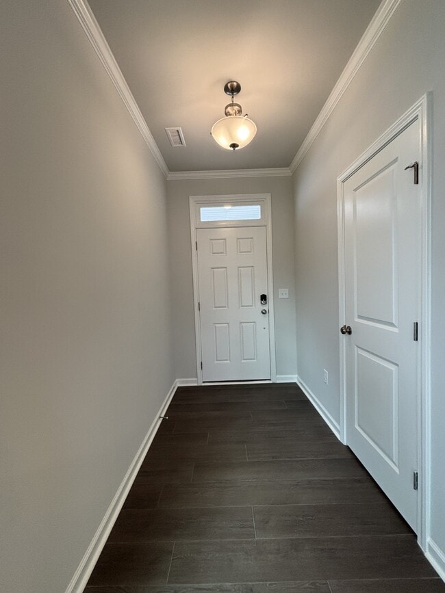 525 Hanover Shr Ln in Raleigh, NC - Building Photo - Building Photo