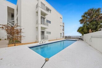 75 Comares Ave in St. Augustine, FL - Building Photo - Building Photo