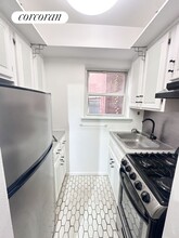 53 W 76th St in New York, NY - Building Photo - Building Photo