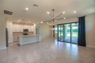 17161 Anesbury Pl in Ft. Myers, FL - Building Photo - Building Photo