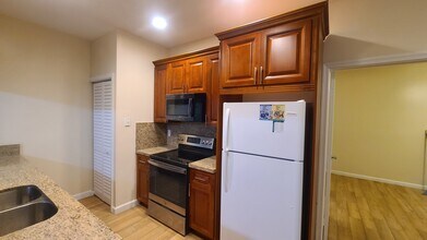 11975 Sturbridge Ln in Wellington, FL - Building Photo - Building Photo