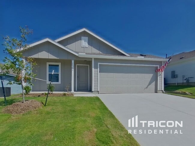 10704 Dusty Rnch Rd in Fort Worth, TX - Building Photo - Building Photo