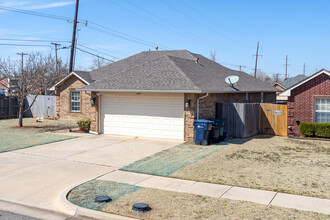 4324 SE 57th St in Oklahoma City, OK - Building Photo - Building Photo