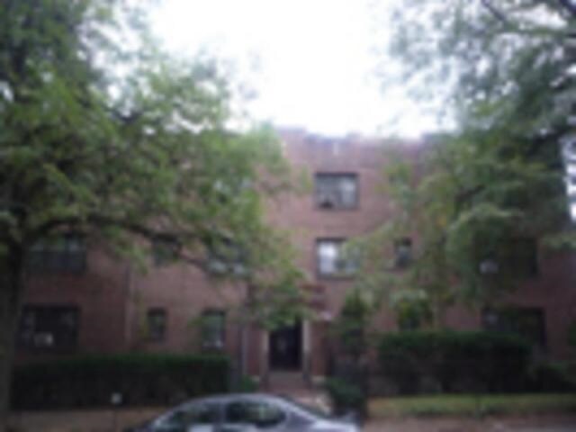 64 Jefferson Ave in White Plains, NY - Building Photo