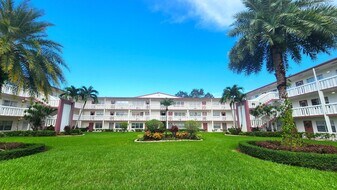 358 Fanshaw I in Boca Raton, FL - Building Photo