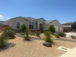 3204 E 2840 S in Saint George, UT - Building Photo - Building Photo