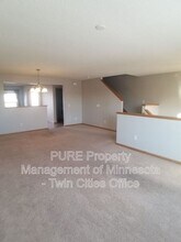 5092 French Dr N in Hugo, MN - Building Photo - Building Photo