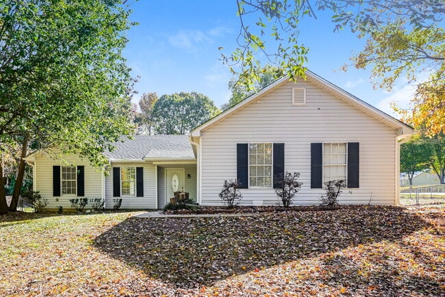 property at 270 Lazy Hollow Ln