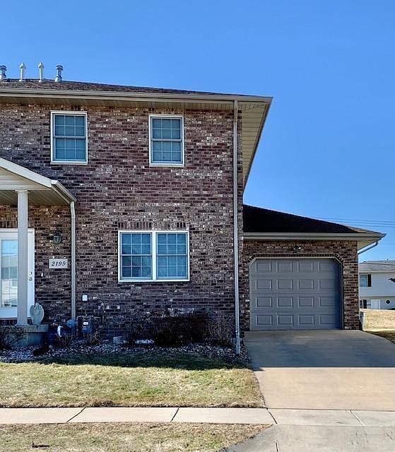 property at 2199 Sunnyslope Dr