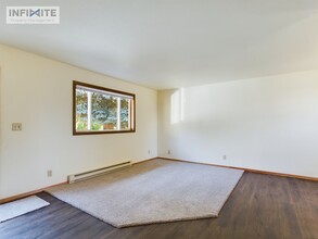 43 Arrowwood Dr in Bozeman, MT - Building Photo - Building Photo