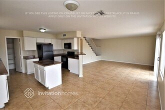 10307 W Denton Ln in Glendale, AZ - Building Photo - Building Photo
