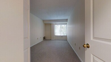 315 Franklin St, Unit 201-A in Cambridge, MA - Building Photo - Building Photo