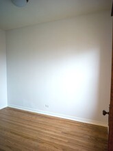 2110 W Cuyler Ave in Chicago, IL - Building Photo - Building Photo