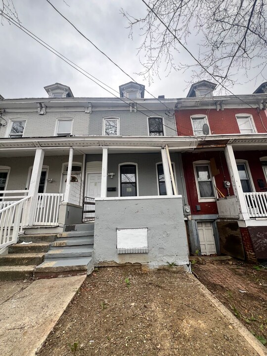 620 Martin Luther King Jr Blvd in Trenton, NJ - Building Photo