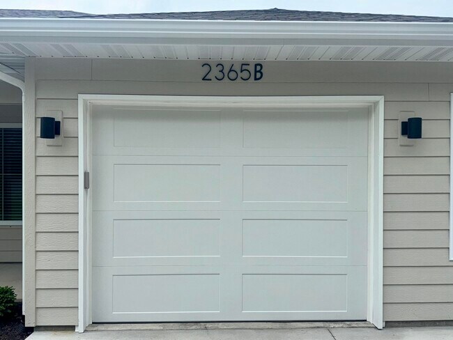 2365 S Bearfield Rd in Columbia, MO - Building Photo - Building Photo