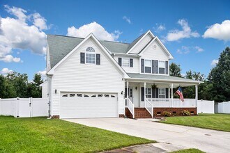 1000 Pershing Ct in Chesapeake, VA - Building Photo - Building Photo