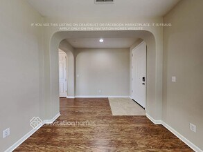 1331 Oregon Creek Way in Plumas Lake, CA - Building Photo - Building Photo
