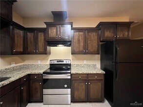 2506 E Garfield Ave-Unit -3 in Alton, TX - Building Photo - Building Photo