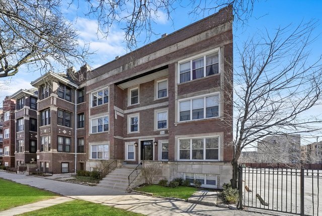 4145 S Michigan Ave-Unit -1 in Chicago, IL - Foto de edificio - Building Photo