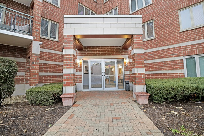 6400 W Berteau Ave in Chicago, IL - Building Photo - Building Photo