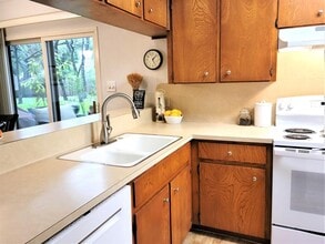 6904 Argonne Forest Cove in Austin, TX - Building Photo - Building Photo