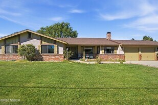 2611 Janin Way in Solvang, CA - Building Photo