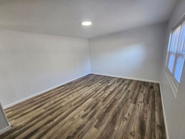 property at 714 St James Church Rd