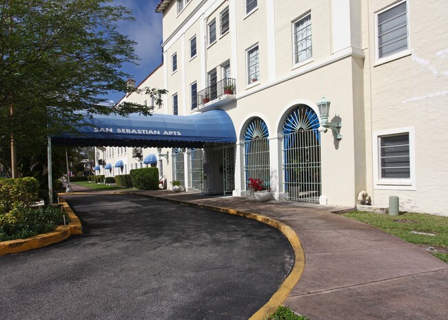 San Sebastian Apartments in Coral Gables, FL - Building Photo - Building Photo