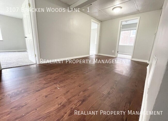 3107 Bracken Woods Ln, Unit 1 in Cincinnati, OH - Building Photo - Building Photo