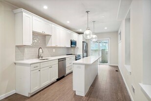 1826 W Montgomery Ave in Philadelphia, PA - Building Photo