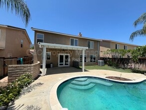 23306 Daisy Dr in Corona, CA - Building Photo - Building Photo