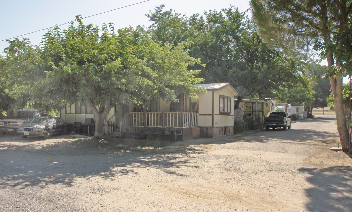 Millerton Lake Trailer Park in Friant, CA - Building Photo