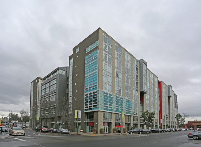 Sierra At Jack London Square in Oakland, CA - Building Photo - Building Photo