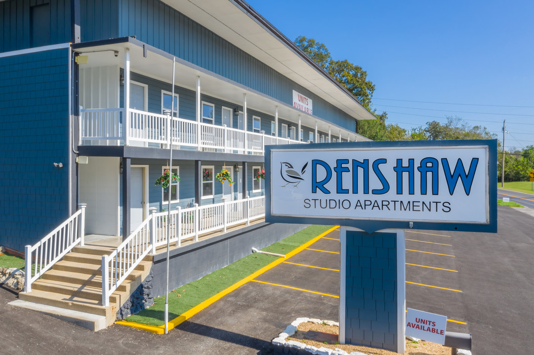 Renshaw Studio Apartments in Rockaway Beach, MO - Building Photo