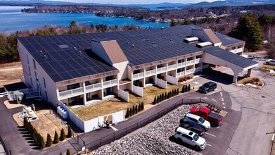 375 Endicott St N in Laconia, NH - Building Photo - Building Photo