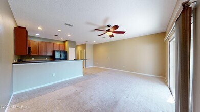 13397 Ocean Mist Dr in Jacksonville, FL - Building Photo - Building Photo