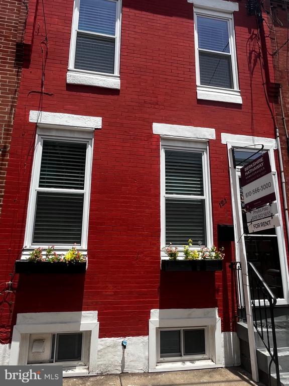 property at 121 Mercy St