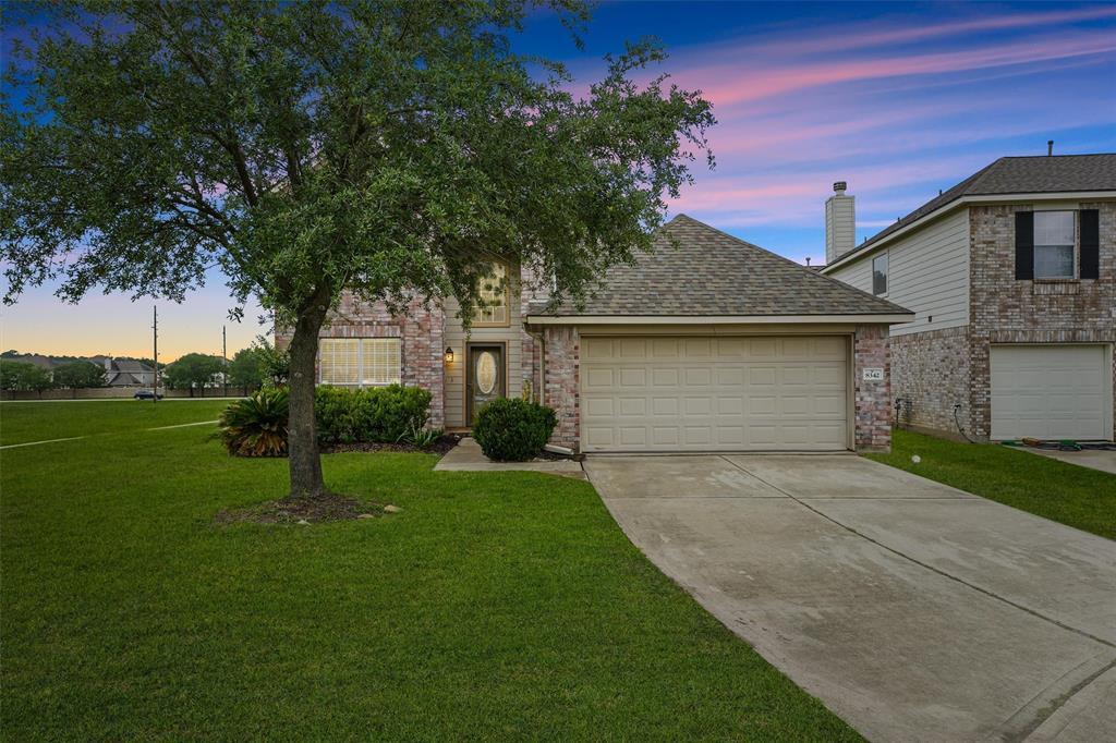 8342 Loetsch Ridge Way in Spring, TX - Building Photo